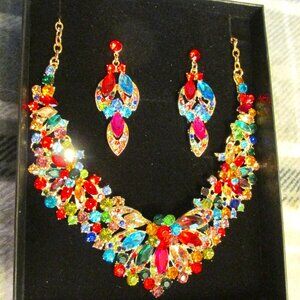 A693-NEW Retro Colorful Flower Crystals Necklace and Earrings Set